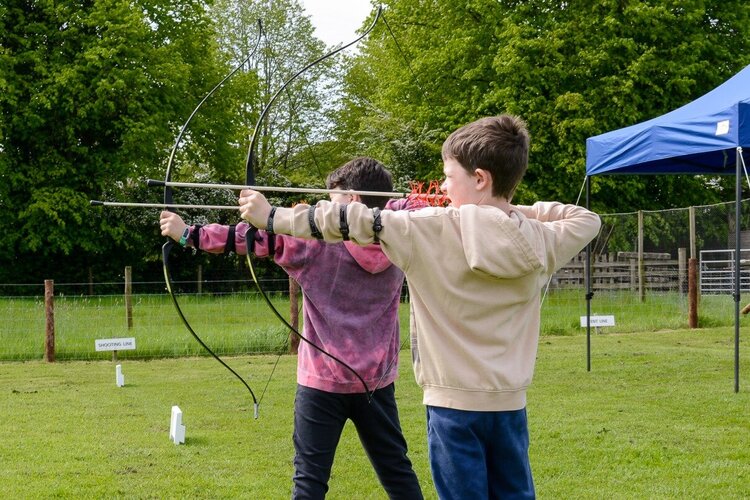 Kids welcome - make have-a-goes and tasters junior-friendly